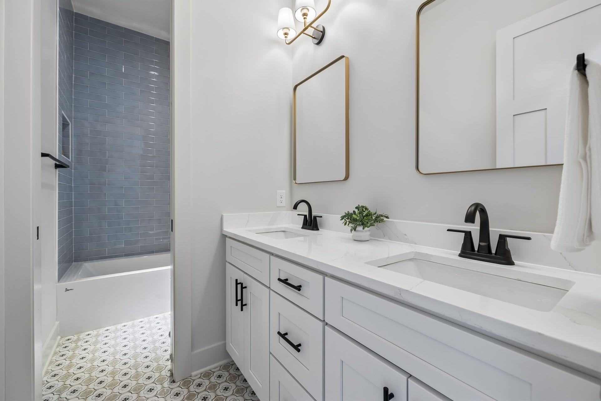 2797 Unionville Rd, Chapel Hill, TN 37034 2797 Unionville Rd, Chapel Hill, TN 37034