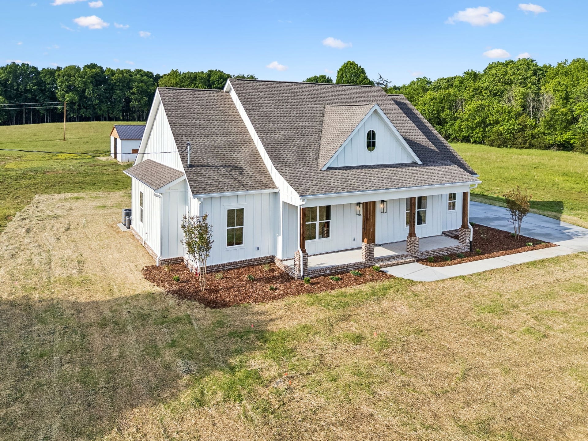 2797 Unionville Rd, Chapel Hill, TN 37034 2797 Unionville Rd, Chapel Hill, TN 37034