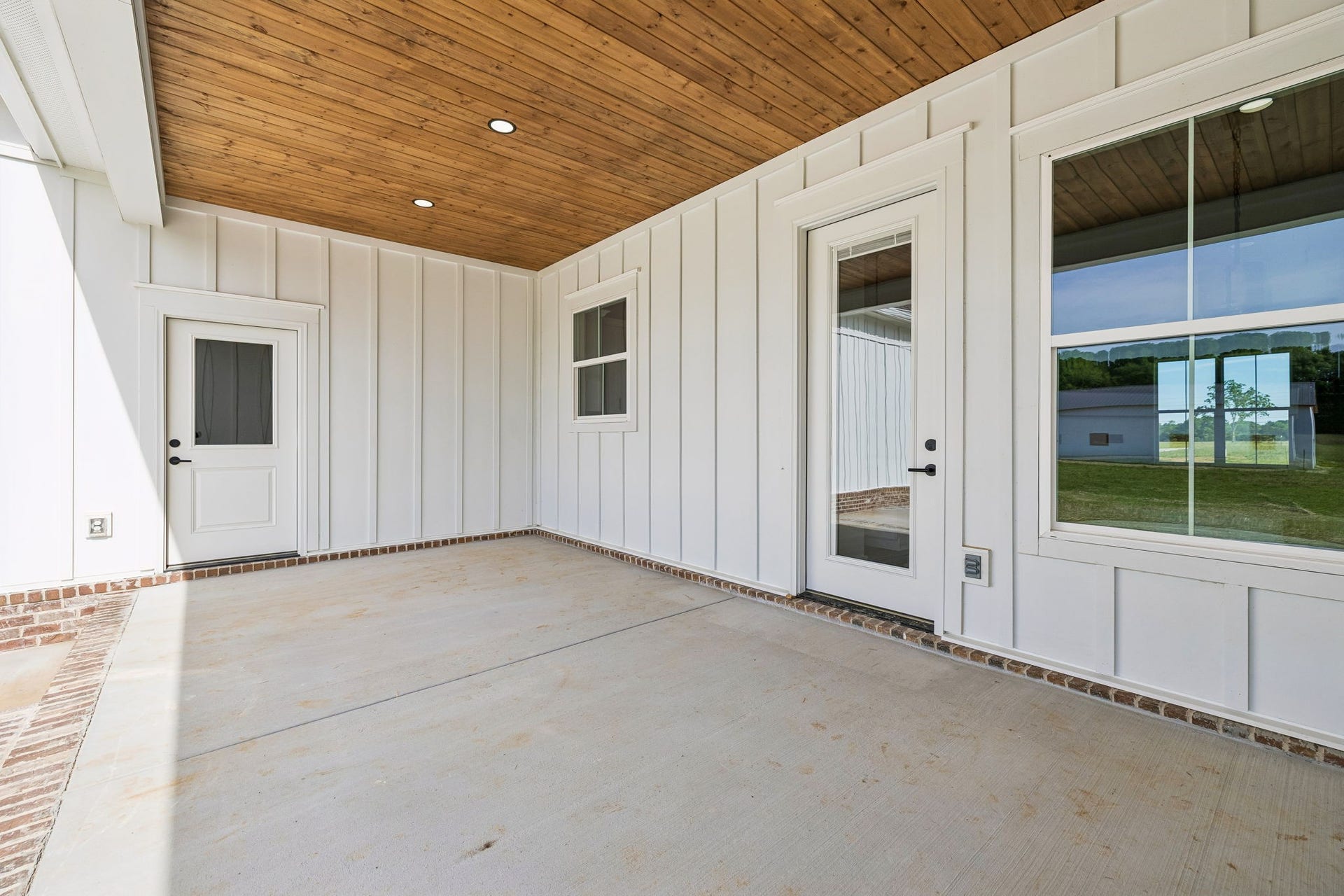 2797 Unionville Rd, Chapel Hill, TN 37034 2797 Unionville Rd, Chapel Hill, TN 37034