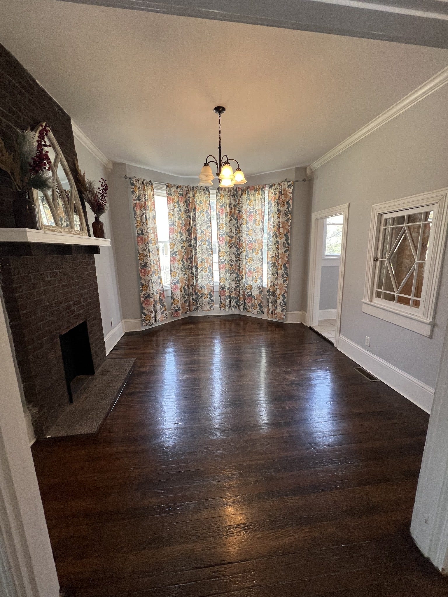 201 Pleasant St, Mount Pleasant, TN 38474 201 Pleasant St, Mount Pleasant, TN 38474
