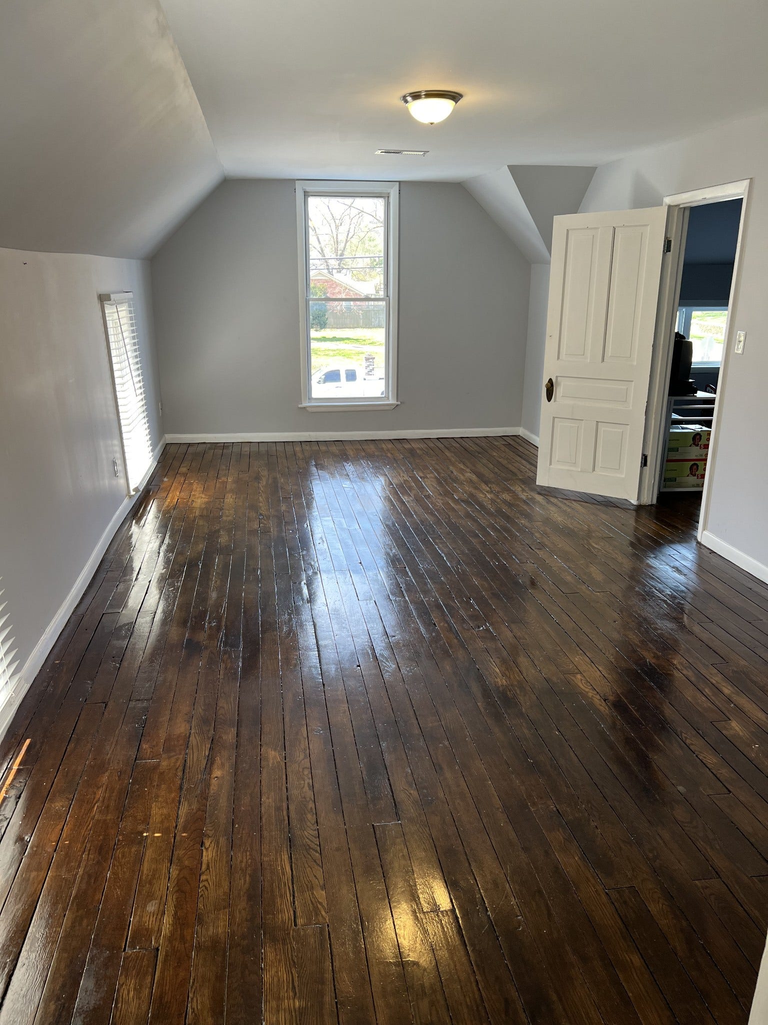 201 Pleasant St, Mount Pleasant, TN 38474 Second floor bedroom 1