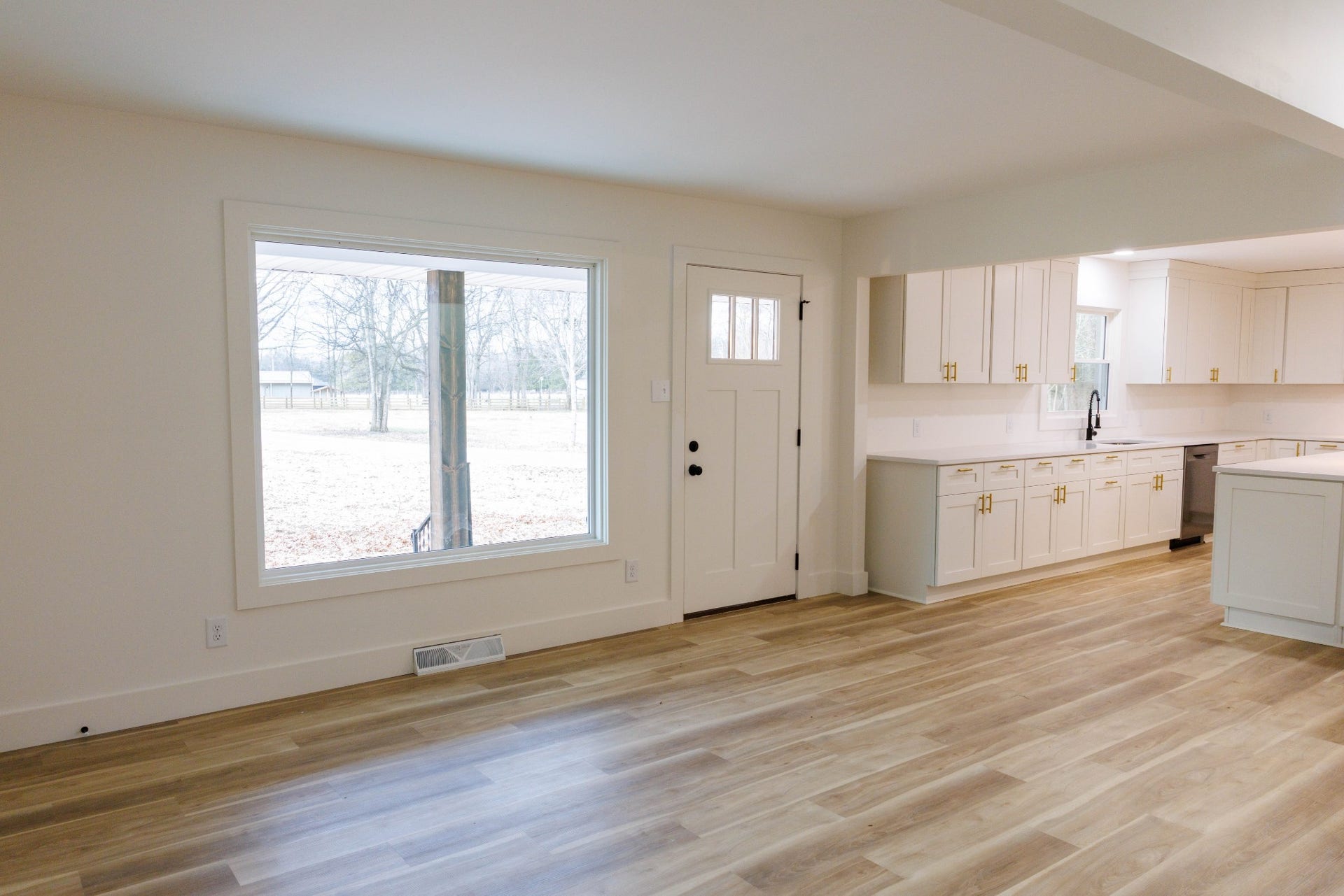 2239 Hunter Bills Rd, Lewisburg, TN 37091