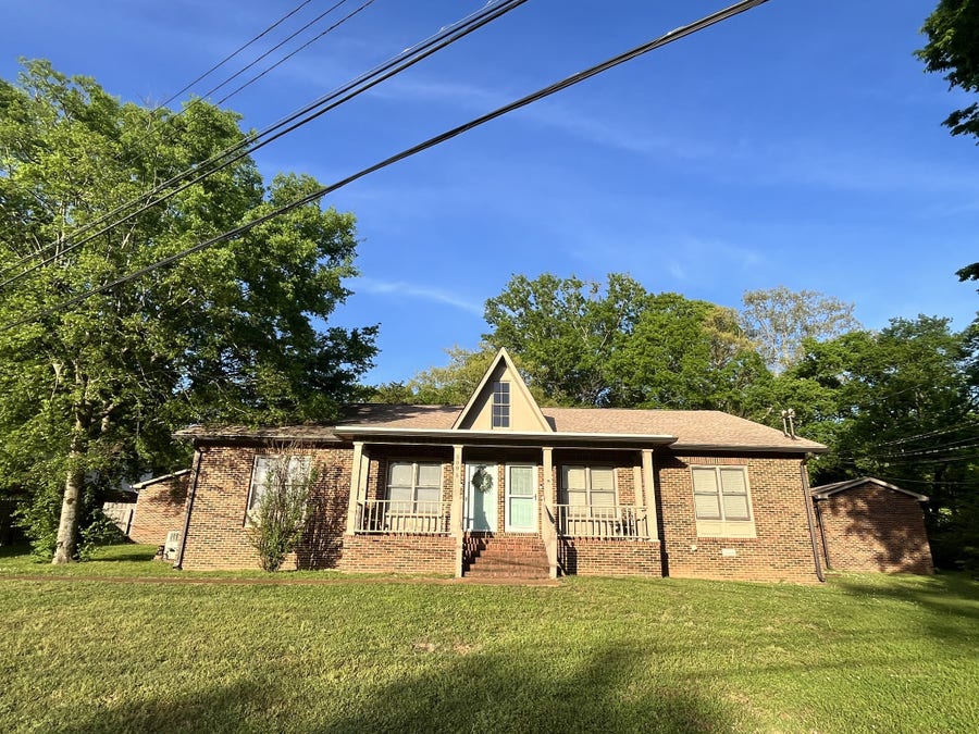 Property photo for 5001/2 Oakwood Dr, Columbia, TN