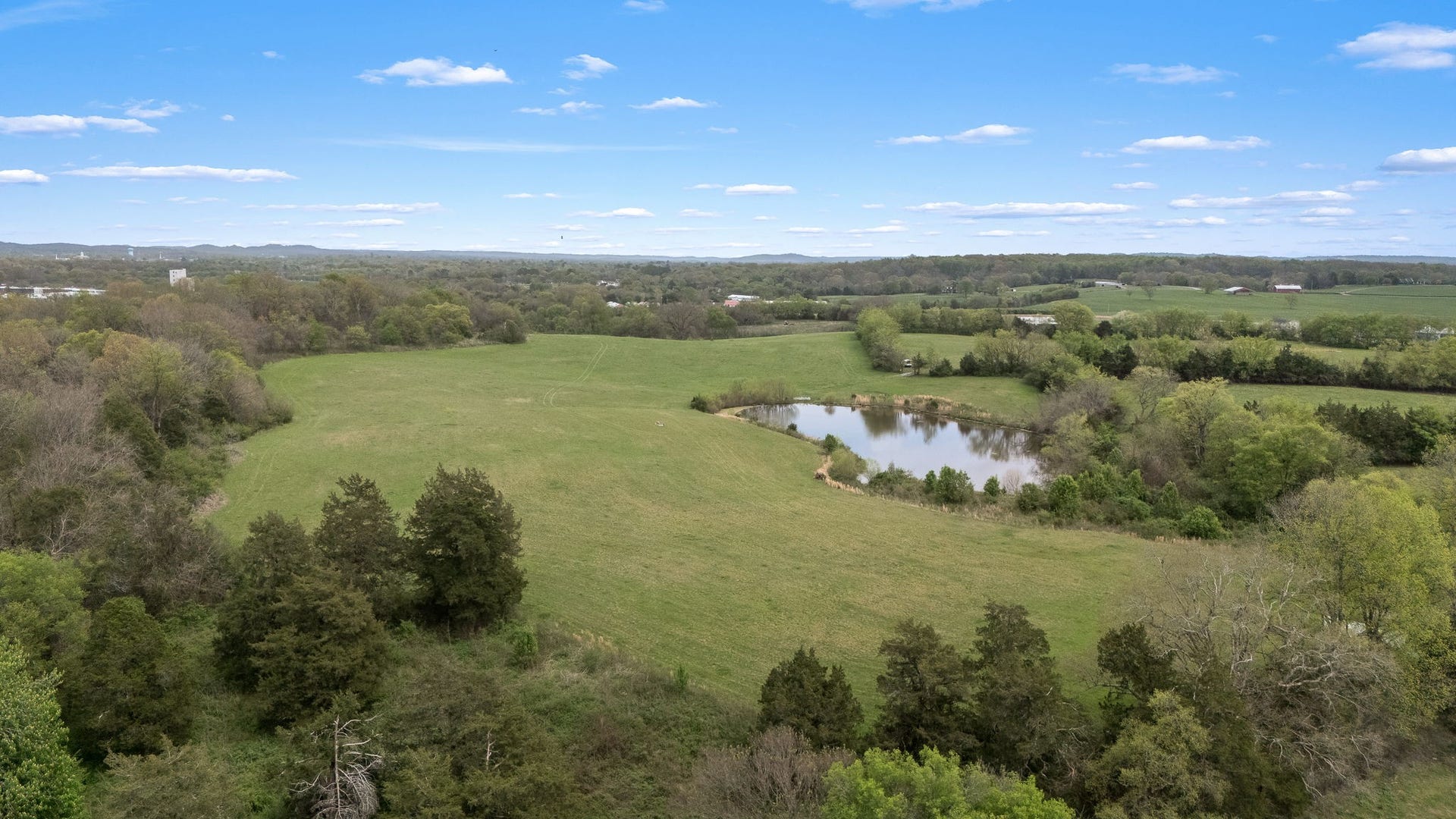 1146 Highway 64 W, Shelbyville, TN 37160 1146 Highway 64 W, Shelbyville, TN 37160