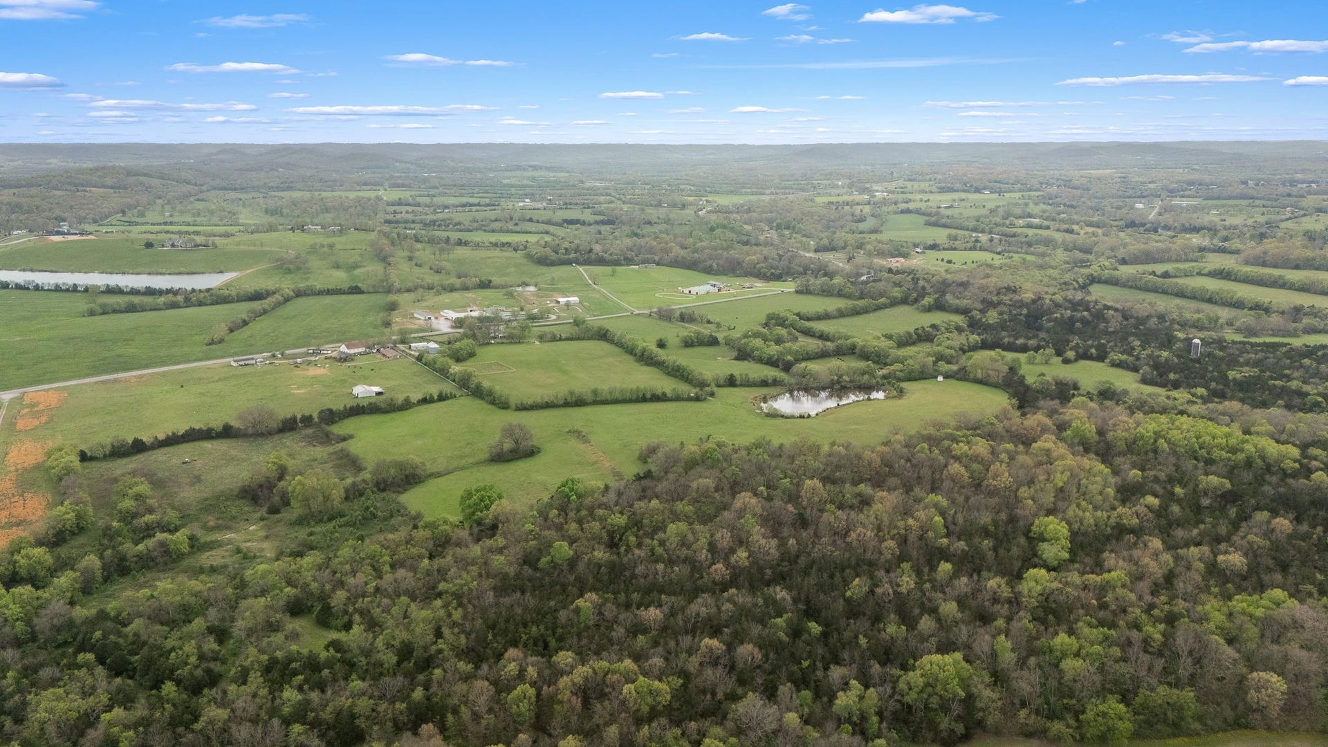 1146 Highway 64 W, Shelbyville, TN 37160 1146 Highway 64 W, Shelbyville, TN 37160