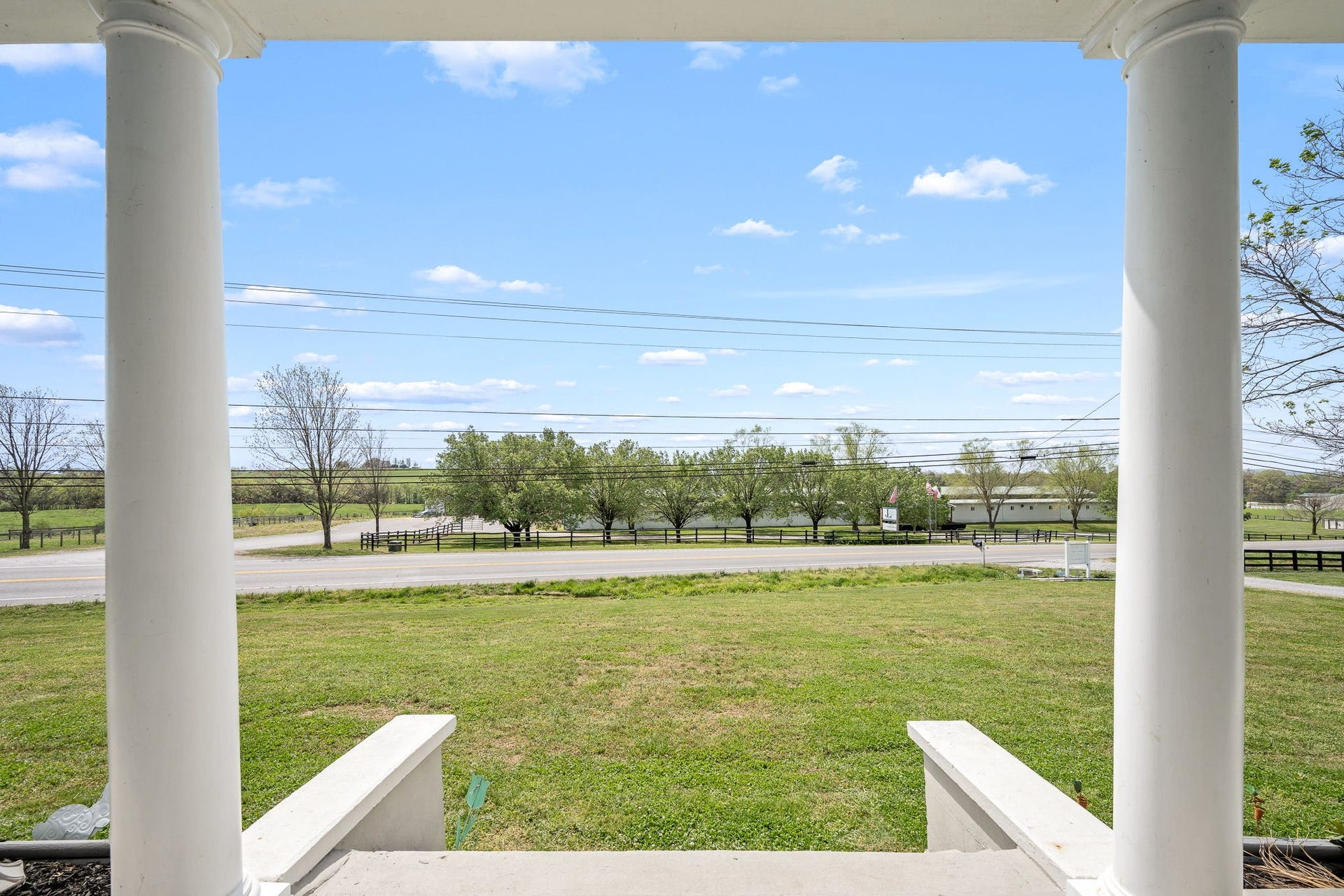 1146 Highway 64 W, Shelbyville, TN 37160 1146 Highway 64 W, Shelbyville, TN 37160