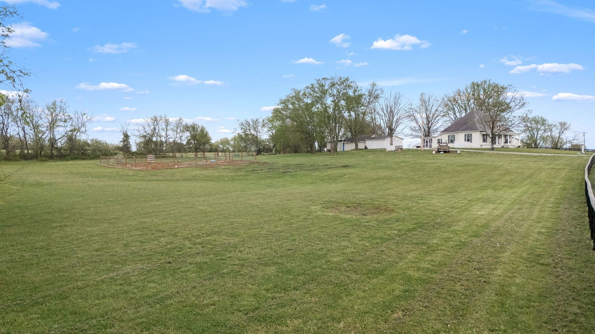 1146 Highway 64 W, Shelbyville, TN 37160 1146 Highway 64 W, Shelbyville, TN 37160
