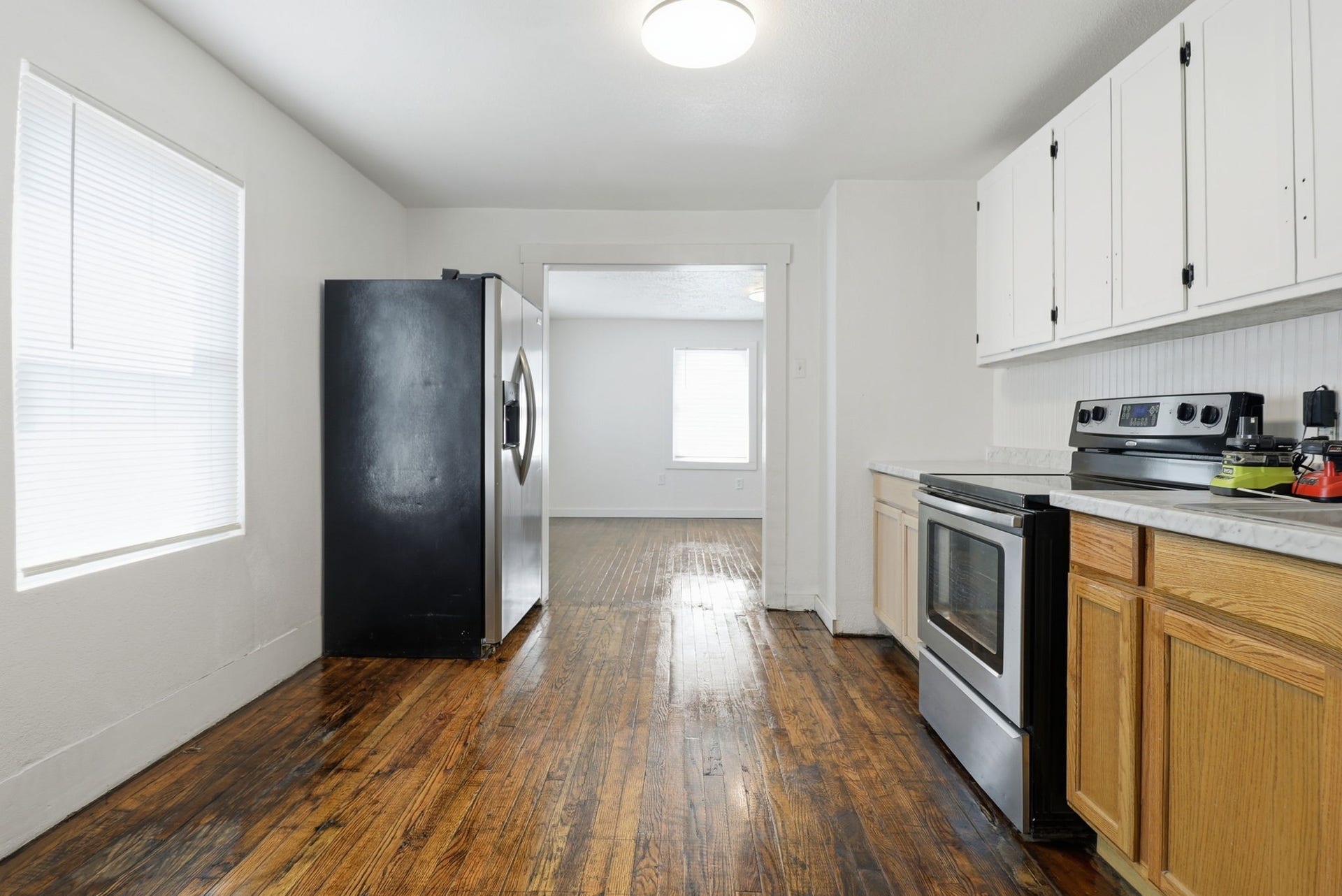 319 E 17th St, Columbia, TN 38401 319 E 17th St, Columbia, TN 38401