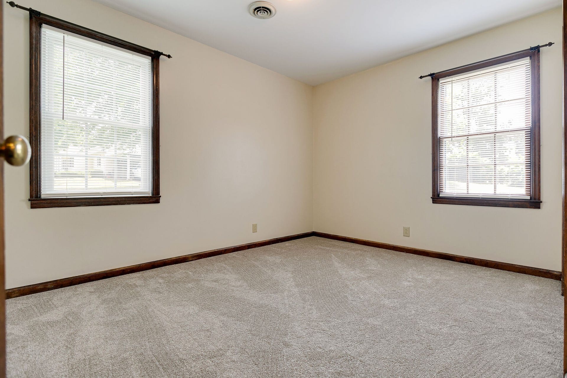 517 Woods Dr, Columbia, TN 38401 517 Woods Dr, Columbia, TN 38401