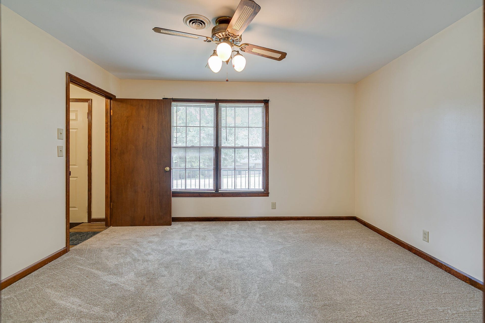 517 Woods Dr, Columbia, TN 38401 517 Woods Dr, Columbia, TN 38401