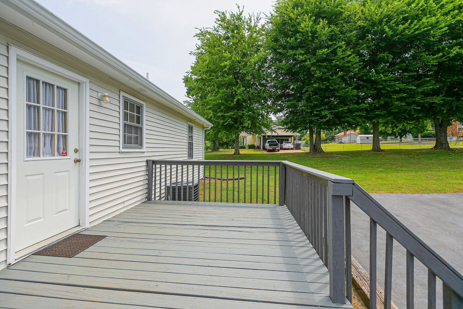 517 Woods Dr, Columbia, TN 38401 517 Woods Dr, Columbia, TN 38401