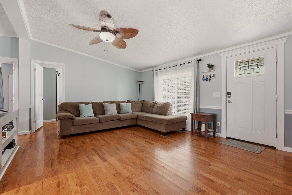 308 Carney St, Shelbyville, TN 37160 308 Carney St, Shelbyville, TN 37160