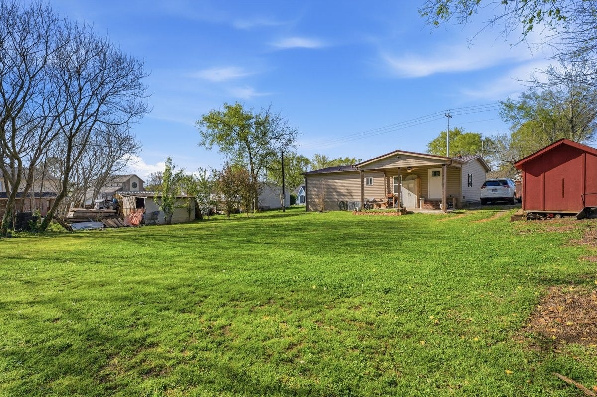 308 Carney St, Shelbyville, TN 37160 308 Carney St, Shelbyville, TN 37160