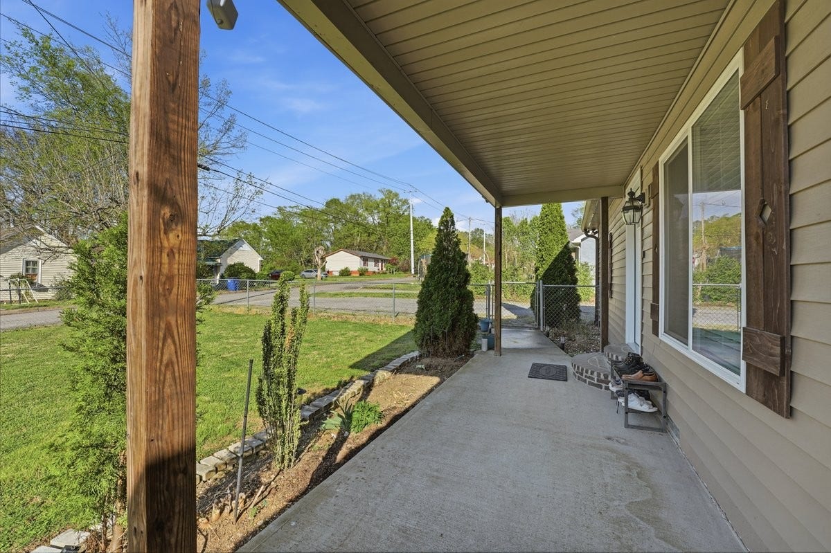 308 Carney St, Shelbyville, TN 37160 308 Carney St, Shelbyville, TN 37160