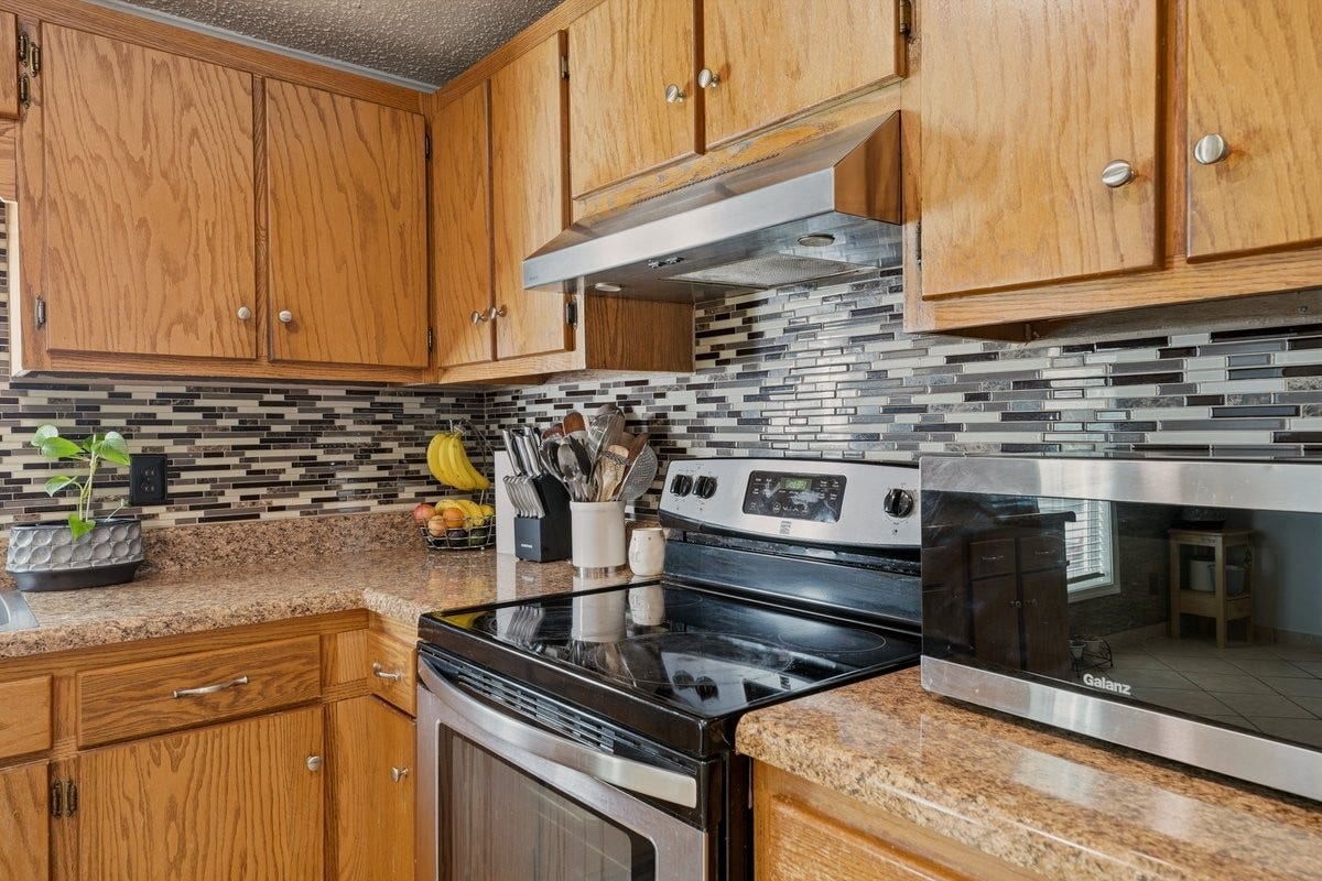 308 Carney St, Shelbyville, TN 37160 308 Carney St, Shelbyville, TN 37160