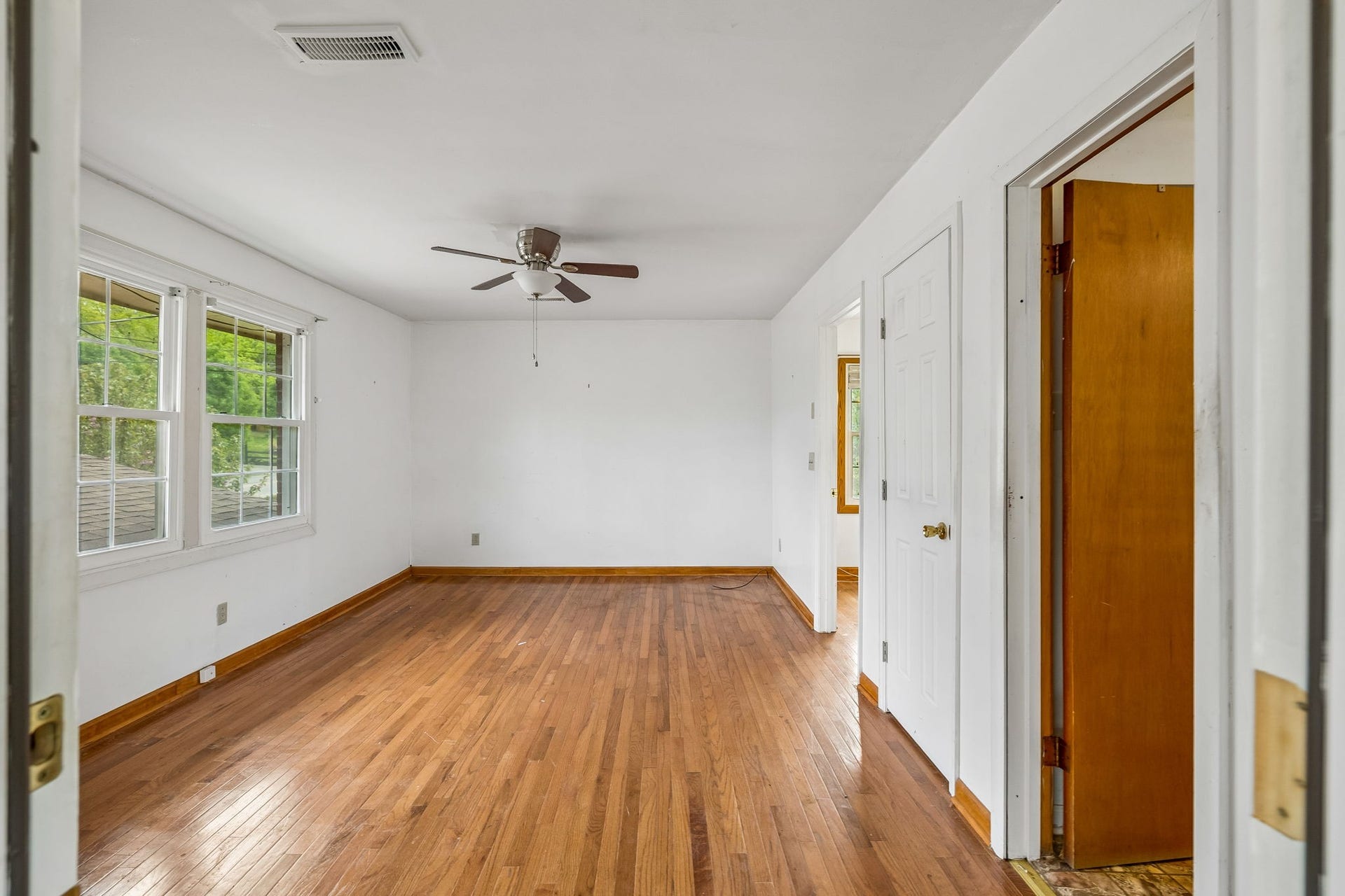 1031 College Ave, Nashville, TN 37209 1031 College Ave, Nashville, TN 37209