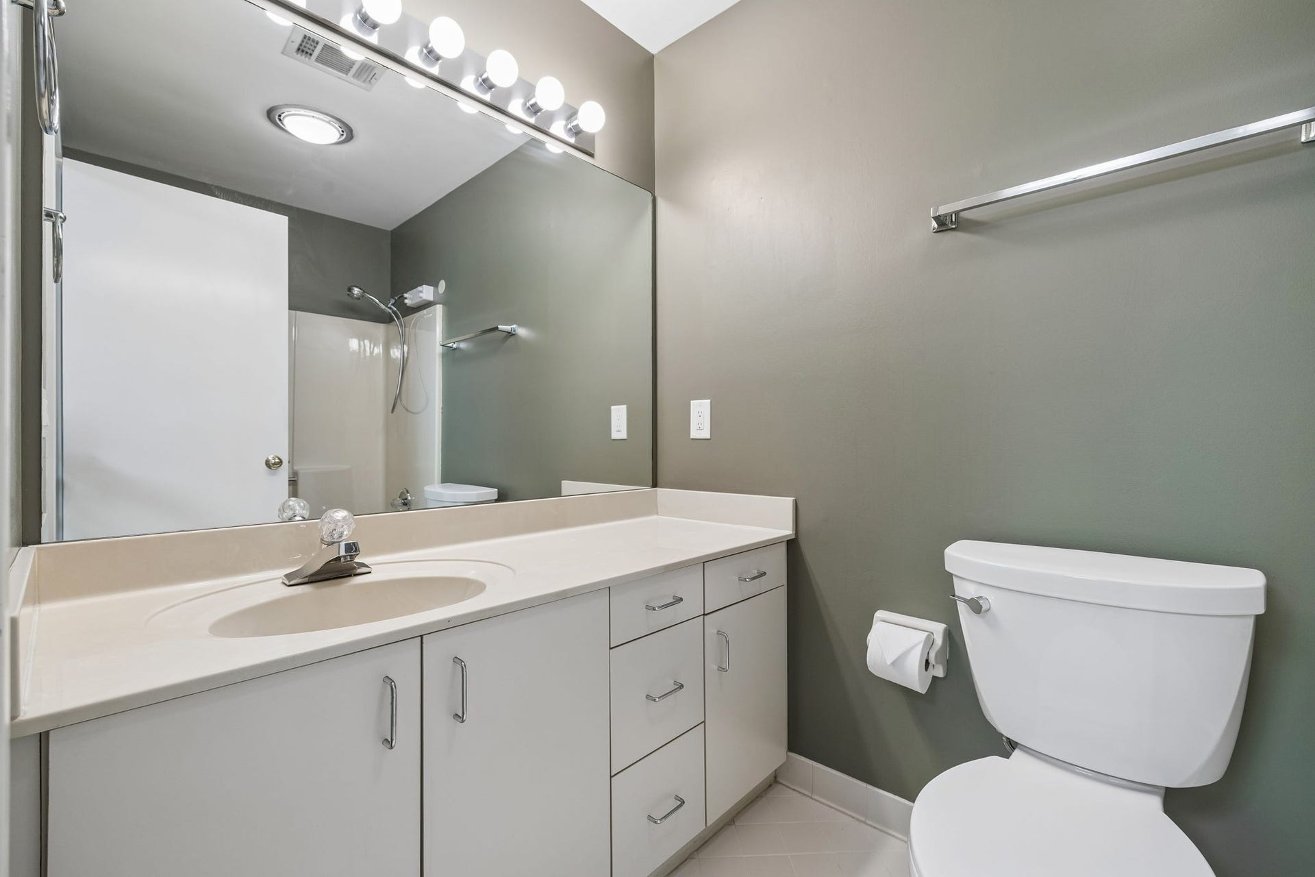 941 Harpeth Trace Dr, Nashville, TN 37221 941 Harpeth Trace Dr, Nashville, TN 37221