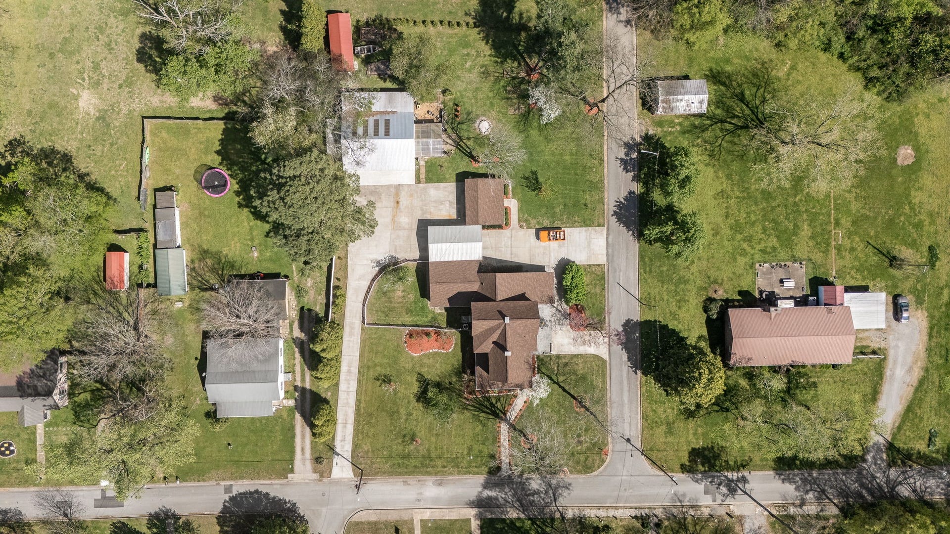 202 High Street, Bell Buckle, TN 37020 202 High Street, Bell Buckle, TN 37020