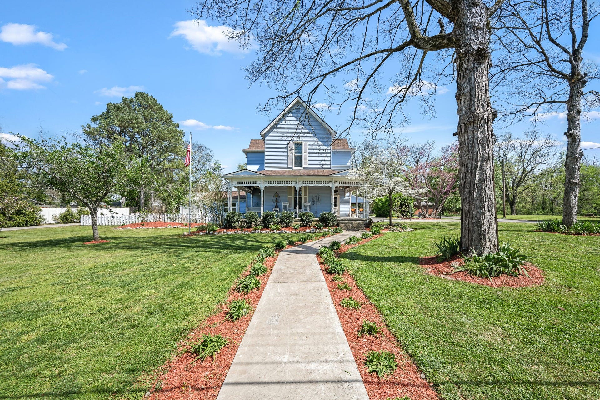 202 High Street, Bell Buckle, TN 37020 202 High Street, Bell Buckle, TN 37020
