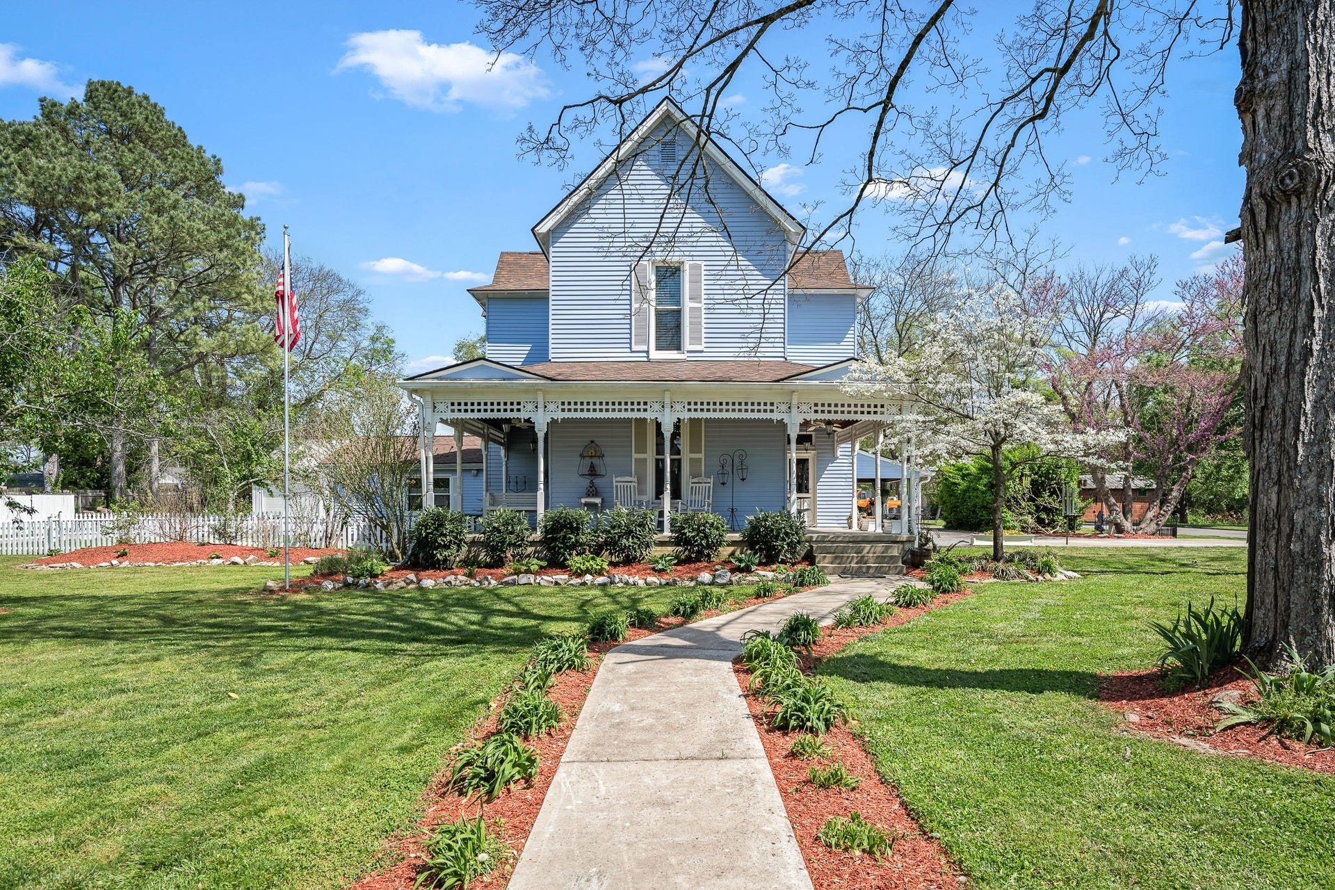 202 High Street, Bell Buckle, TN 37020 202 High Street, Bell Buckle, TN 37020