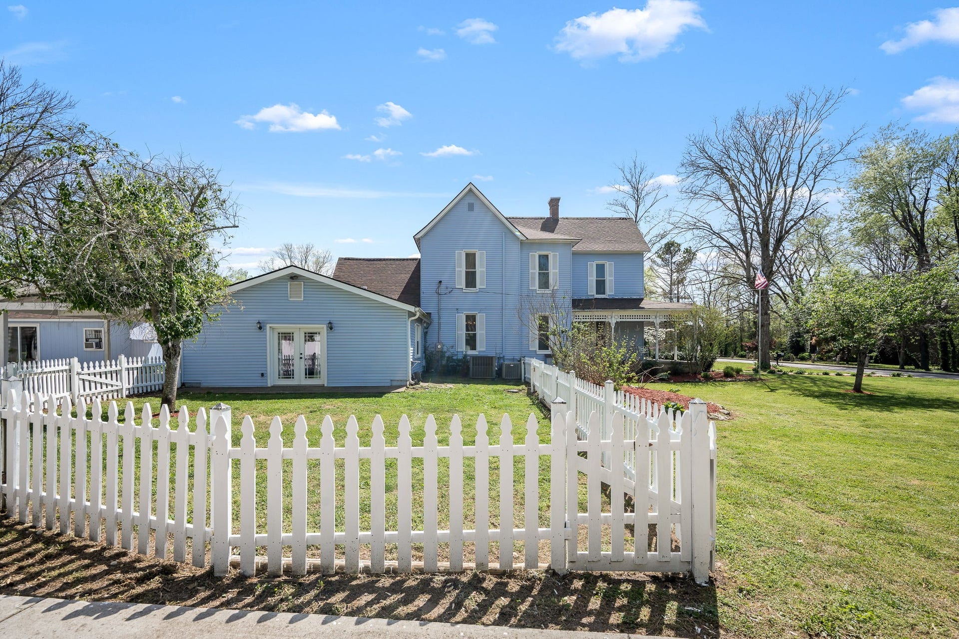 202 High Street, Bell Buckle, TN 37020 202 High Street, Bell Buckle, TN 37020