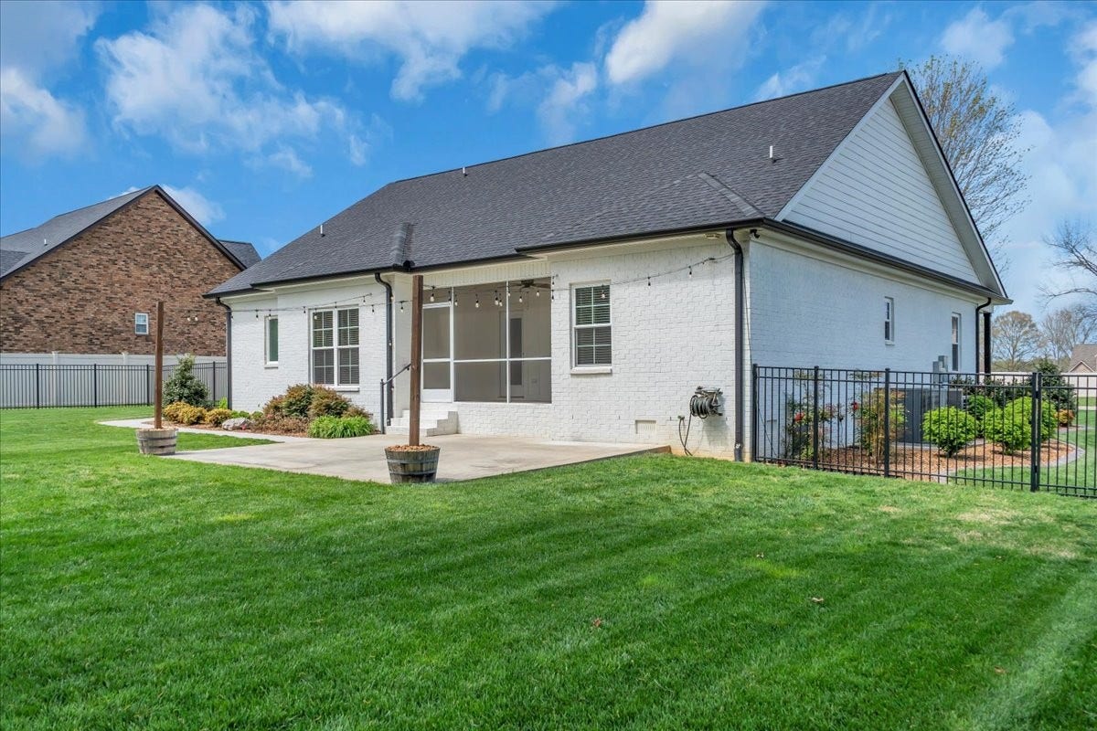 188 Bluegrass Road, Manchester, TN 37355 188 Bluegrass Road, Manchester, TN 37355
