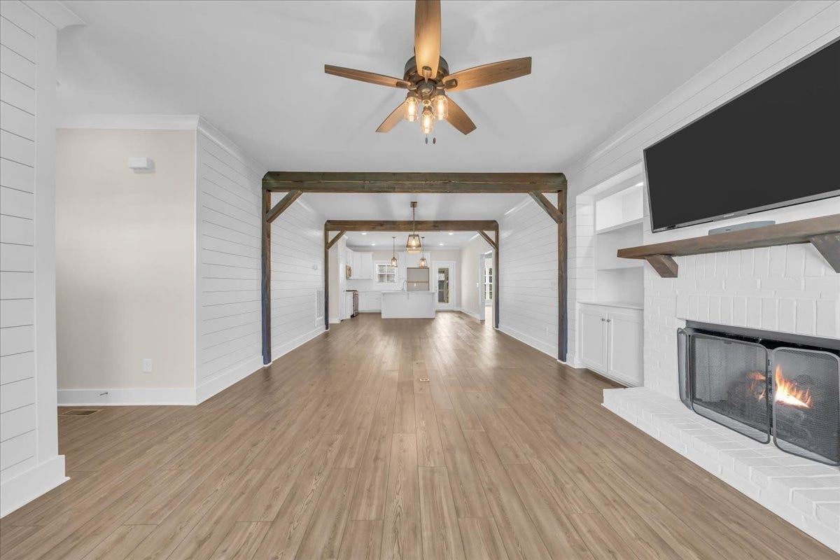 188 Bluegrass Road, Manchester, TN 37355 188 Bluegrass Road, Manchester, TN 37355