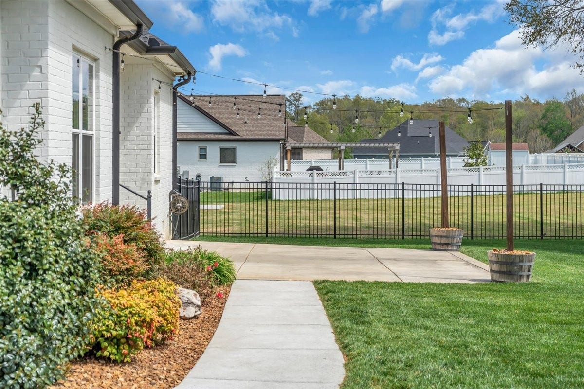 188 Bluegrass Road, Manchester, TN 37355 188 Bluegrass Road, Manchester, TN 37355