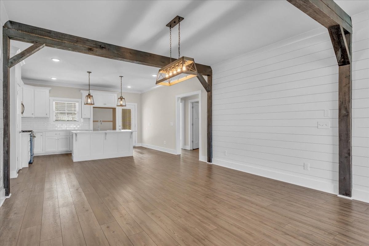 188 Bluegrass Road, Manchester, TN 37355 188 Bluegrass Road, Manchester, TN 37355