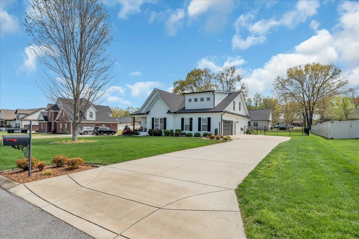 188 Bluegrass Road, Manchester, TN 37355 188 Bluegrass Road, Manchester, TN 37355