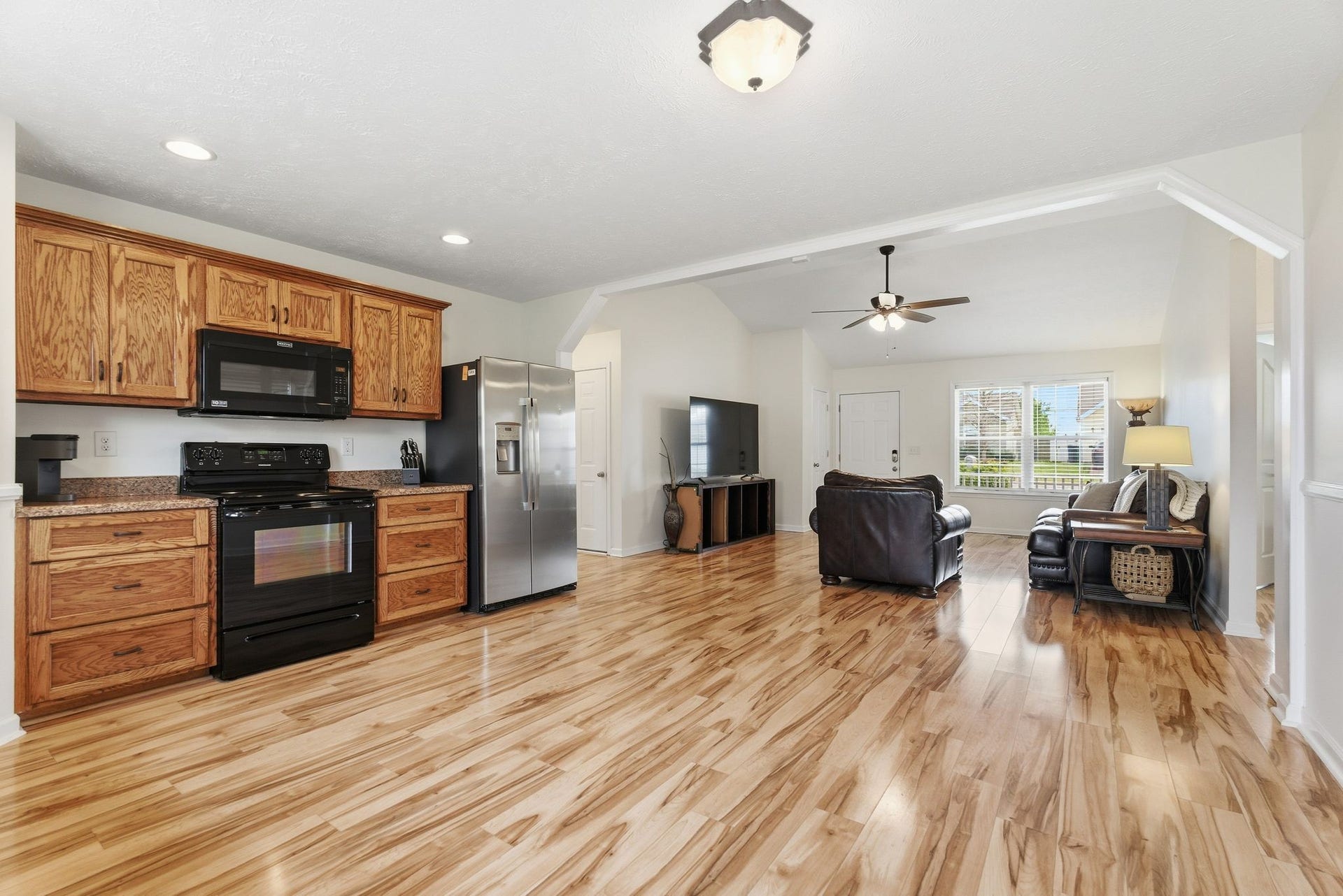1824 Elizabeth Ln, Columbia, TN 38401 1824 Elizabeth Ln, Columbia, TN 38401
