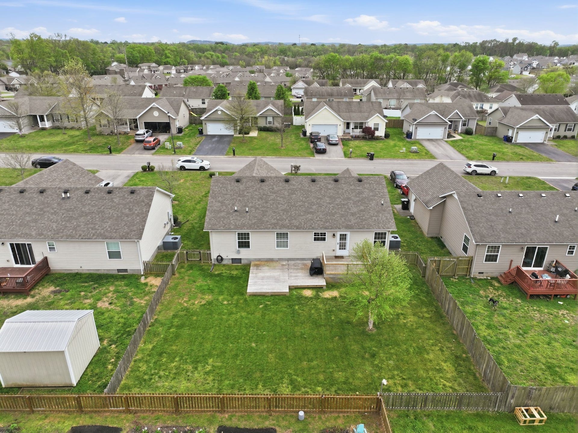 1824 Elizabeth Ln, Columbia, TN 38401 1824 Elizabeth Ln, Columbia, TN 38401