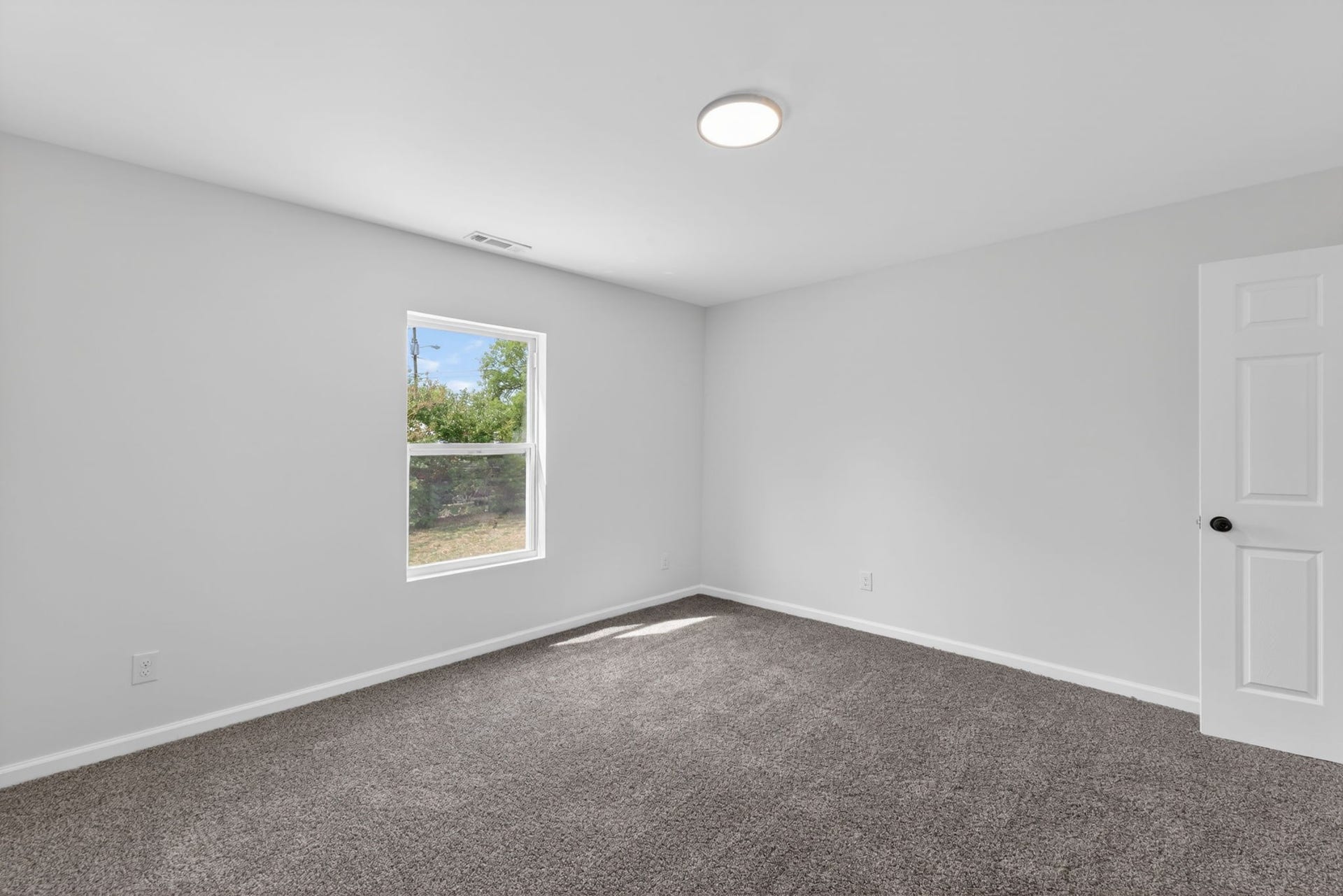 623 4th Ave N, Lewisburg, TN 37091