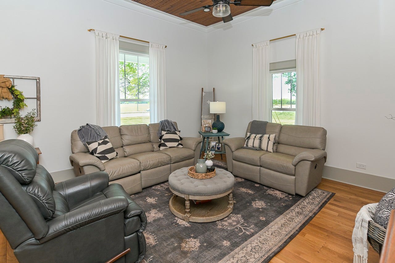 3702 Highway 231 N, Shelbyville, TN 37160 3702 Highway 231 N, Shelbyville, TN 37160
