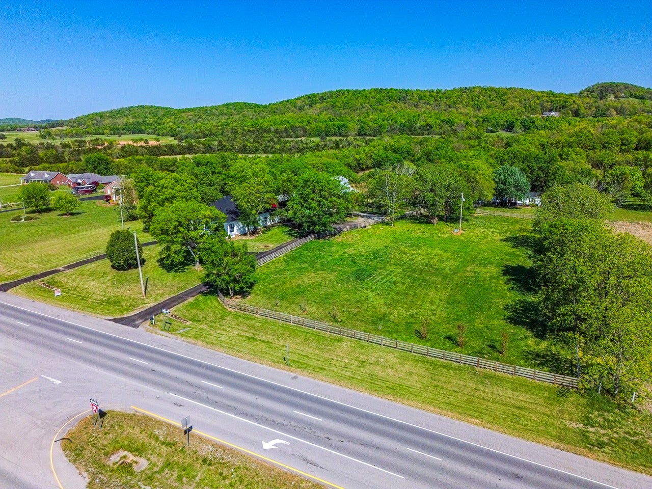 3702 Highway 231 N, Shelbyville, TN 37160 3702 Highway 231 N, Shelbyville, TN 37160