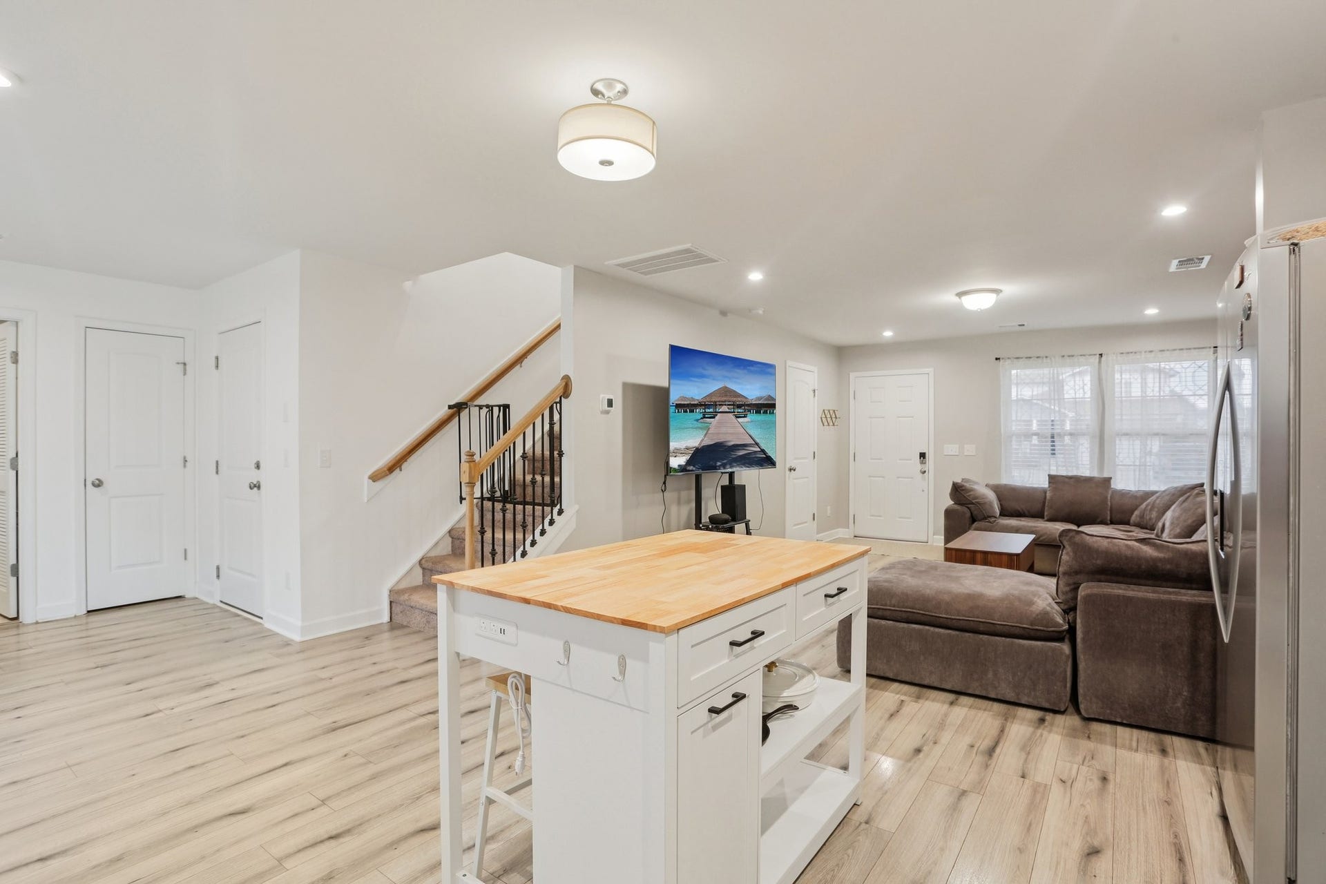 207 Mount Royal Ct, Murfreesboro, TN 37128 207 Mount Royal Ct, Murfreesboro, TN 37128