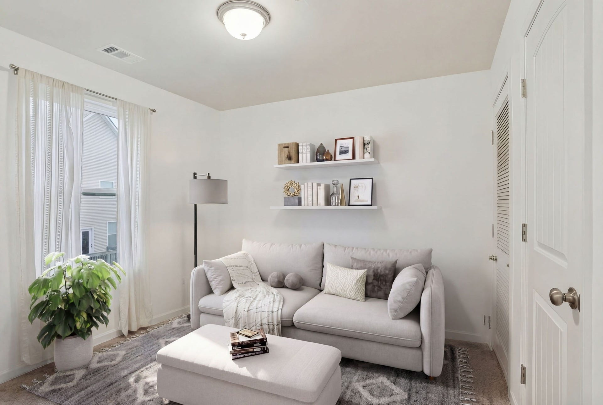 207 Mount Royal Ct, Murfreesboro, TN 37128 Loft 2nd Floor