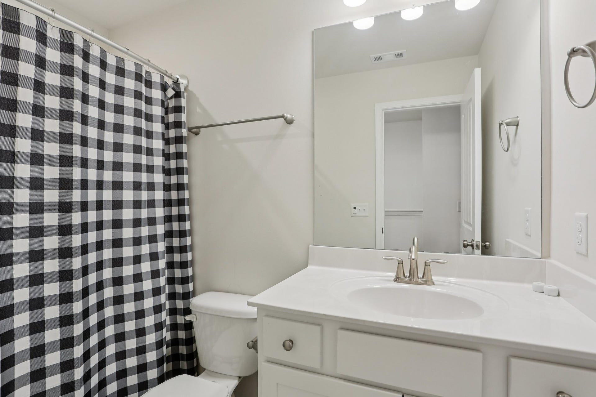 207 Mount Royal Ct, Murfreesboro, TN 37128 207 Mount Royal Ct, Murfreesboro, TN 37128