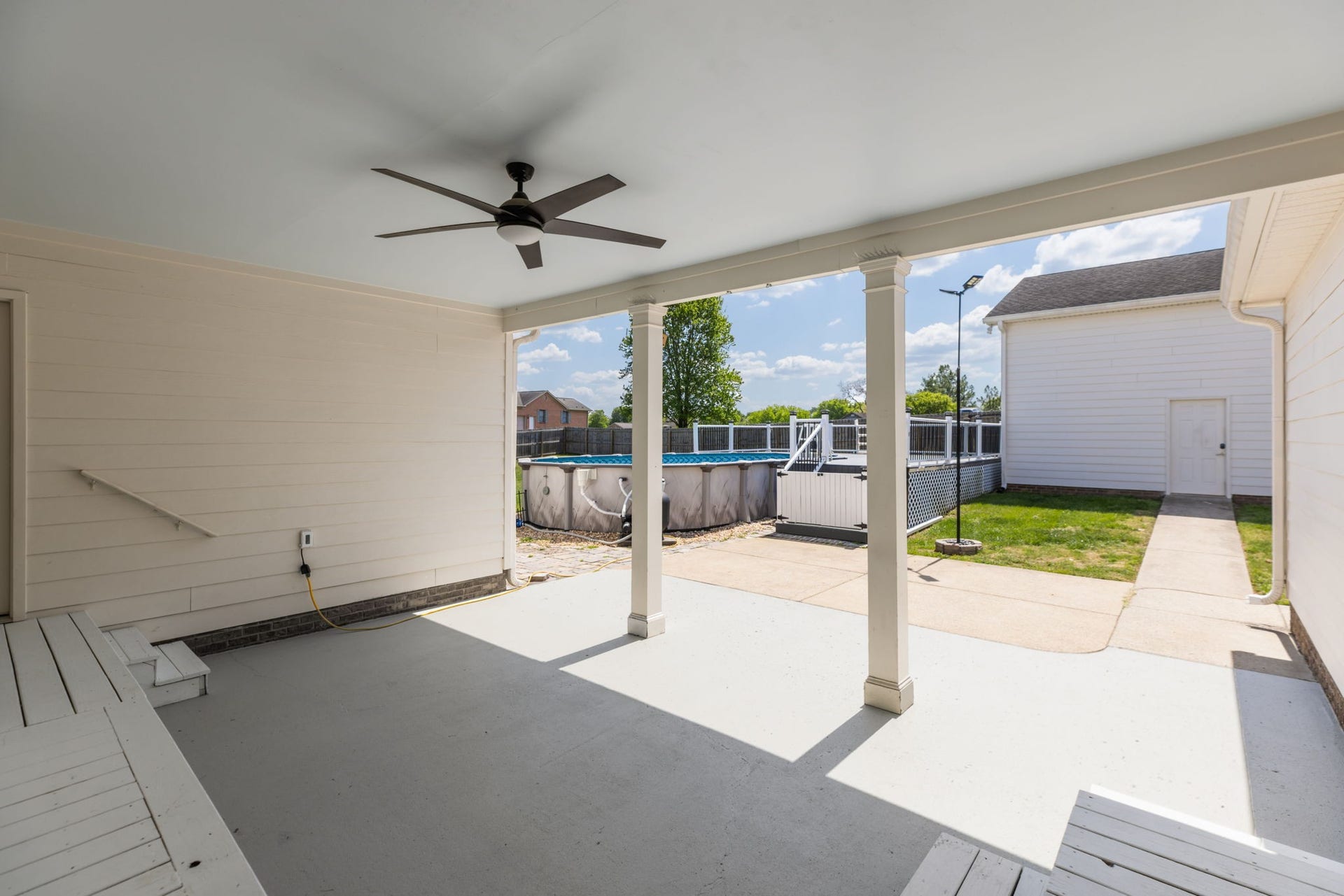 1633 Hayes Denton Rd, Columbia, TN 38401 1633 Hayes Denton Rd, Columbia, TN 38401