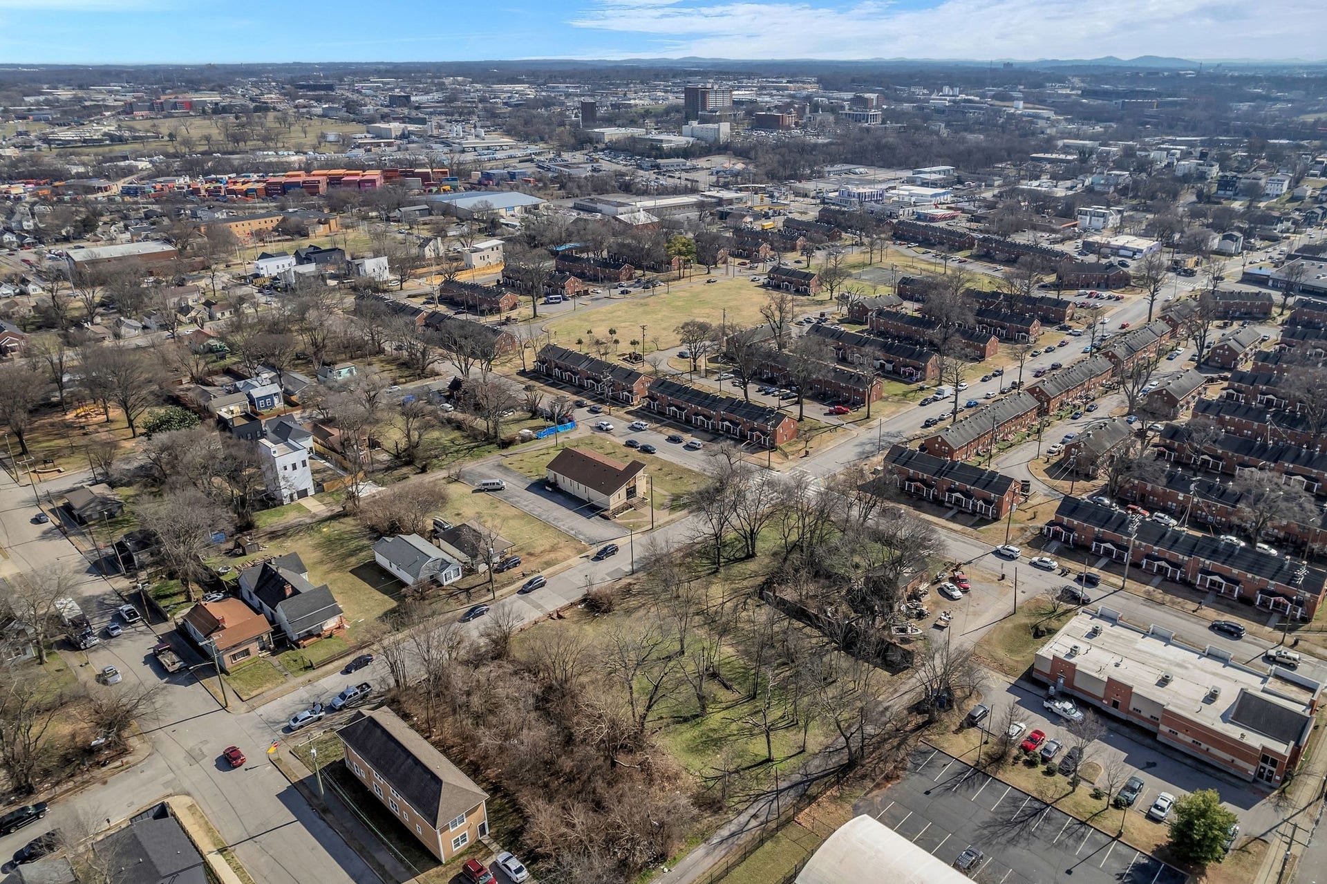 96 Claiborne St, Nashville, TN 37210 96 Claiborne St, Nashville, TN 37210