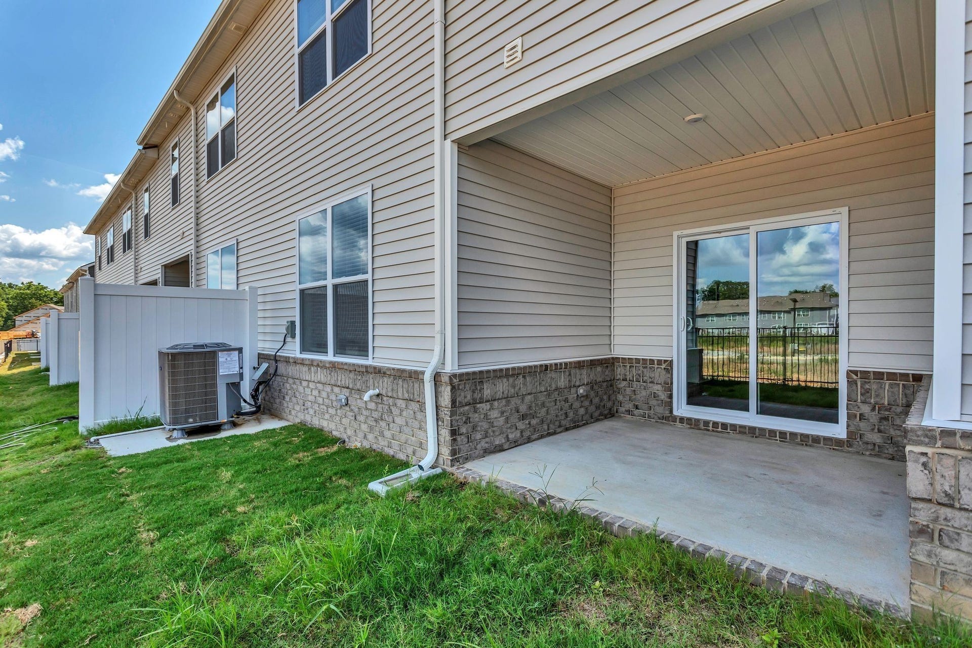 1702 Manuka Lane, Columbia, TN 38401 1702 Manuka Lane, Columbia, TN 38401