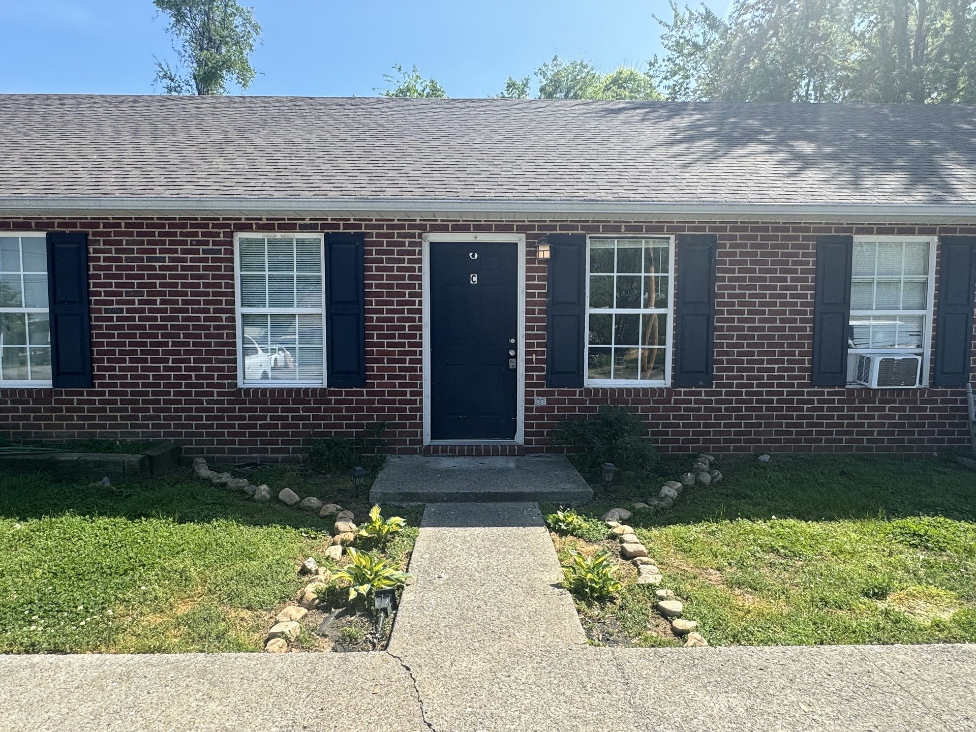 107 Pickle St, #C, Shelbyville, TN 37160