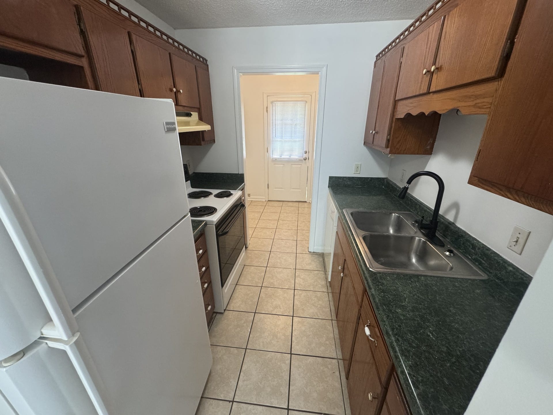 107 Pickle St, #C, Shelbyville, TN 37160