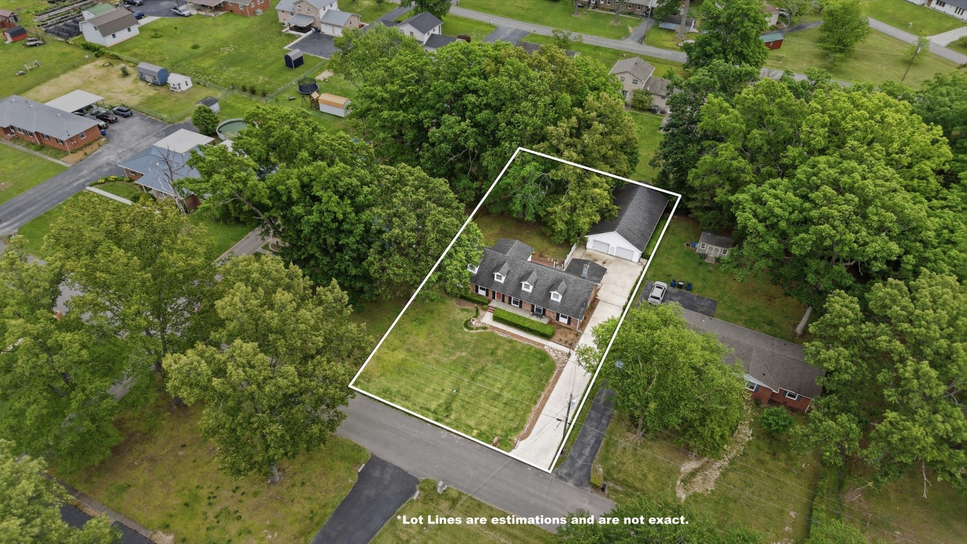 1205 Woodcrest Dr, Manchester, TN 37355 1205 Woodcrest Dr, Manchester, TN 37355