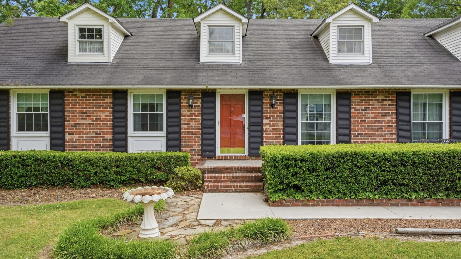 1205 Woodcrest Dr, Manchester, TN 37355 1205 Woodcrest Dr, Manchester, TN 37355