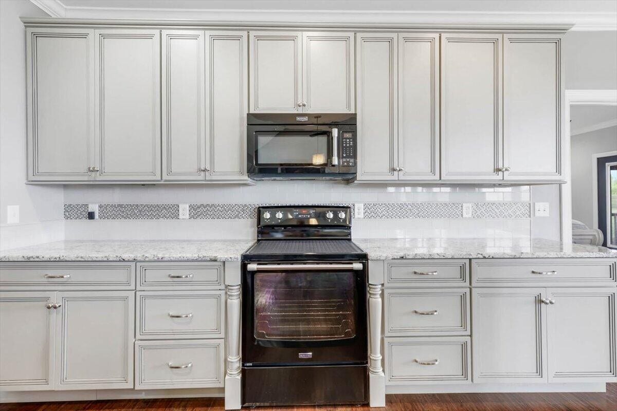 6201 Breezy Hollow Lane, Harrison, TN 37341 6201 Breezy Hollow Lane, Harrison, TN 37341