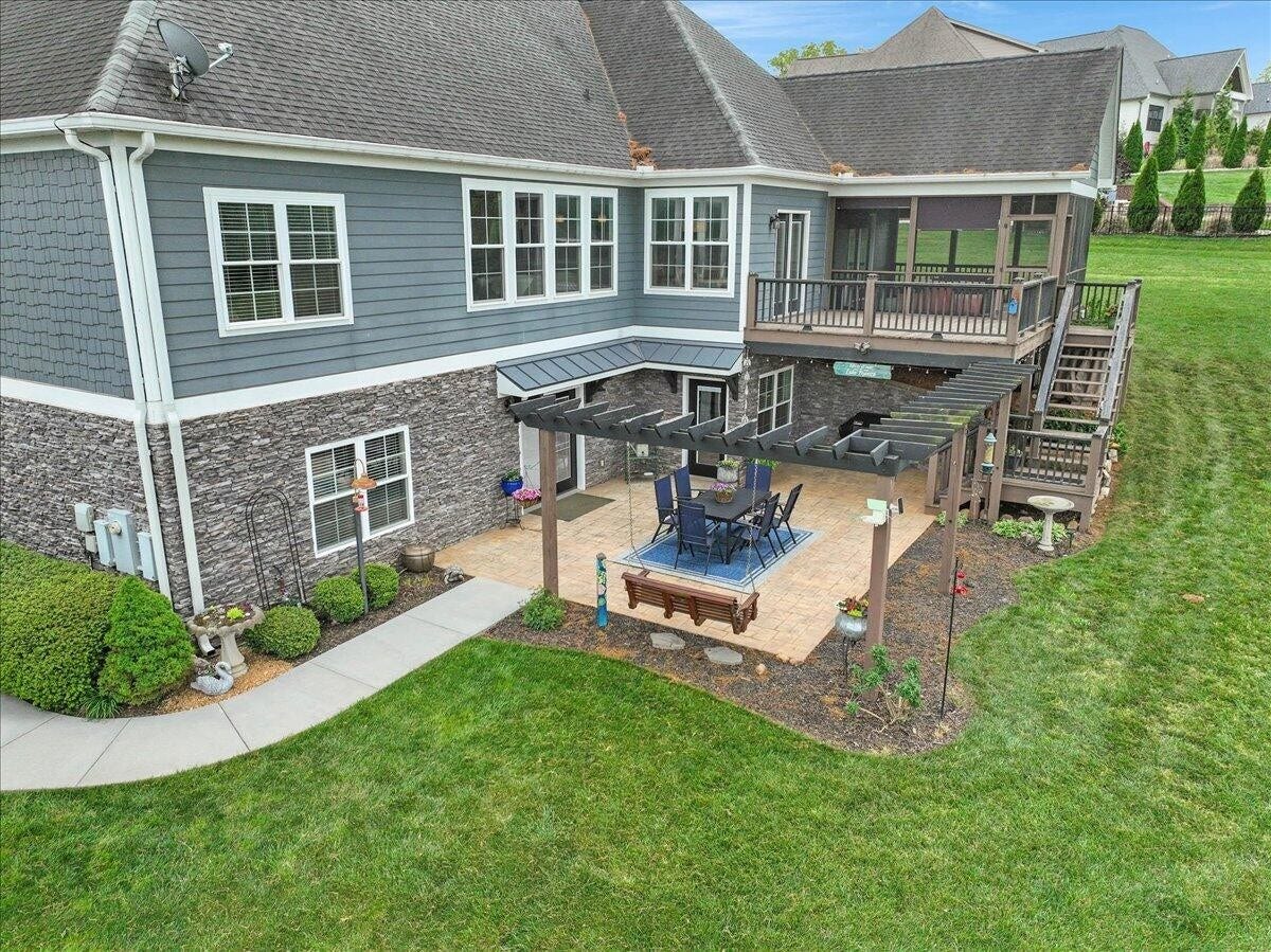 6201 Breezy Hollow Lane, Harrison, TN 37341 6201 Breezy Hollow Lane, Harrison, TN 37341