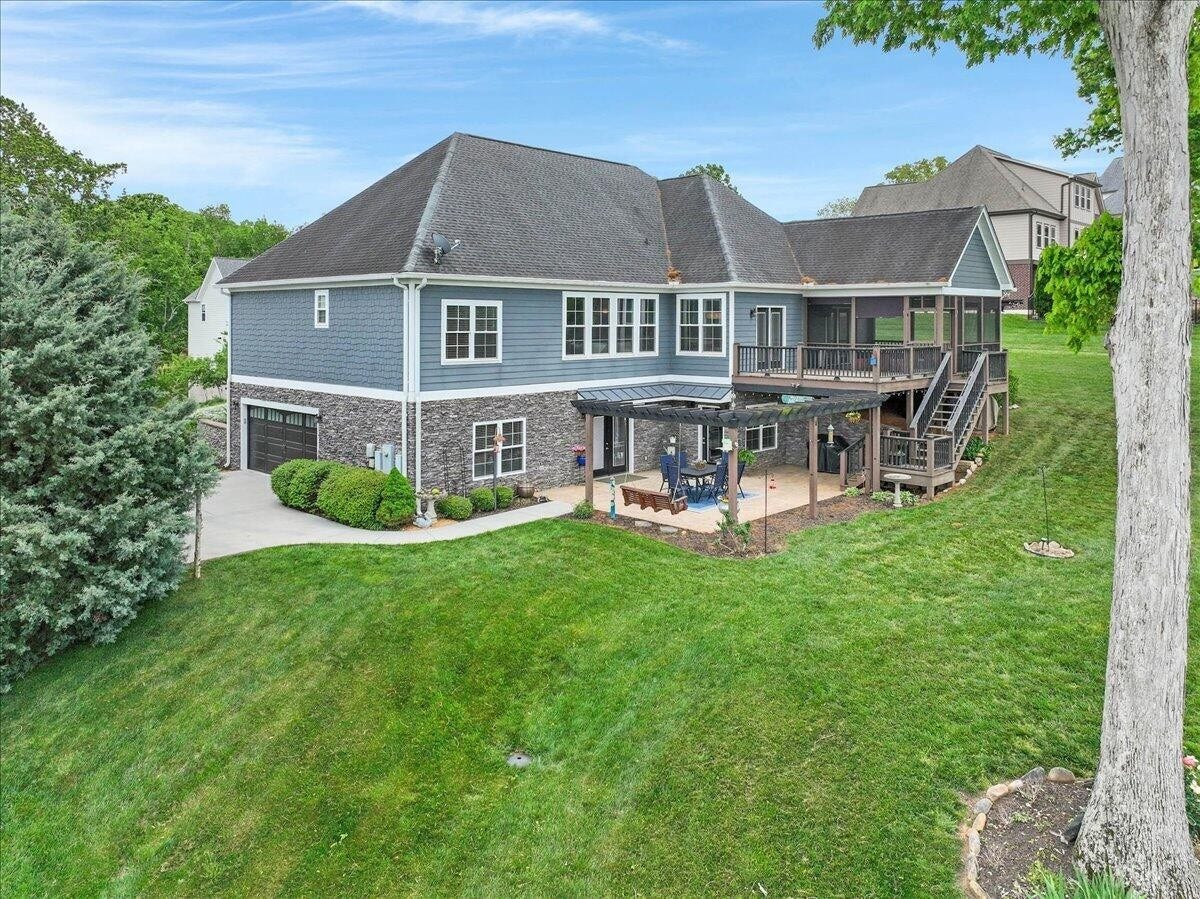 6201 Breezy Hollow Lane, Harrison, TN 37341 6201 Breezy Hollow Lane, Harrison, TN 37341