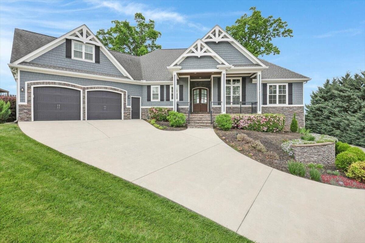 6201 Breezy Hollow Lane, Harrison, TN 37341 6201 Breezy Hollow Lane, Harrison, TN 37341