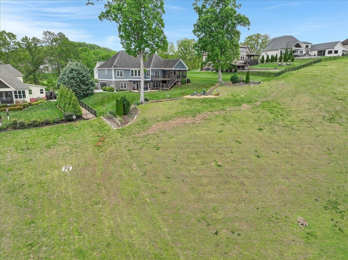 6201 Breezy Hollow Lane, Harrison, TN 37341 6201 Breezy Hollow Lane, Harrison, TN 37341